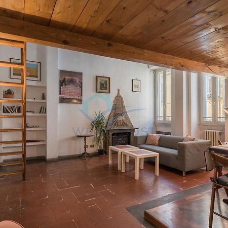 Warm Nest In The Old Building Of Piazza Navona Apartment Rome Bagian luar foto