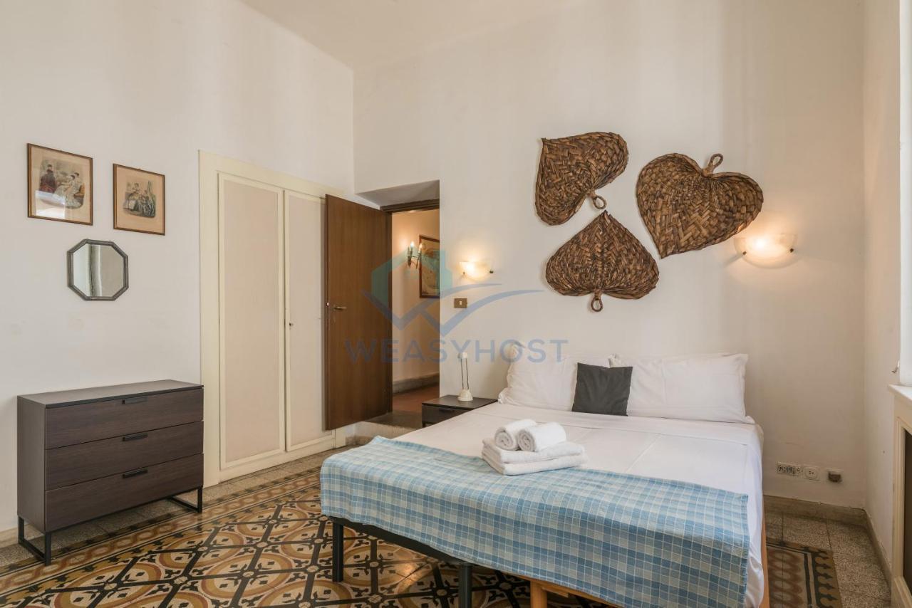 Warm Nest In The Old Building Of Piazza Navona Apartment Rome Bagian luar foto