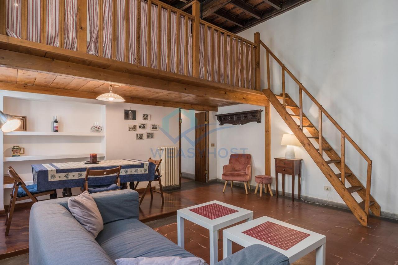 Warm Nest In The Old Building Of Piazza Navona Apartment Rome Bagian luar foto