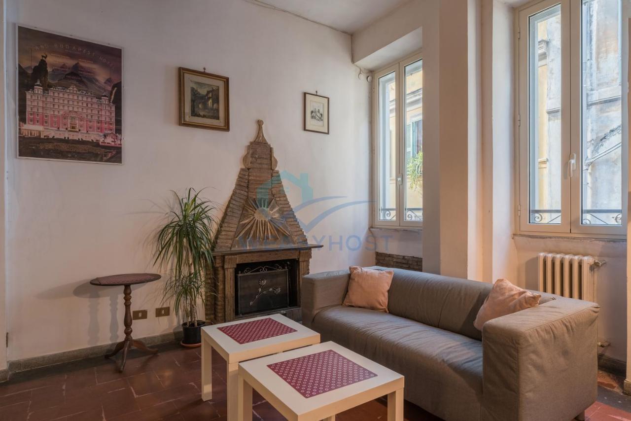 Warm Nest In The Old Building Of Piazza Navona Apartment Rome Bagian luar foto